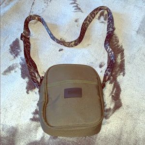 VS PINK Olive Cross Body / Fanny Pack!